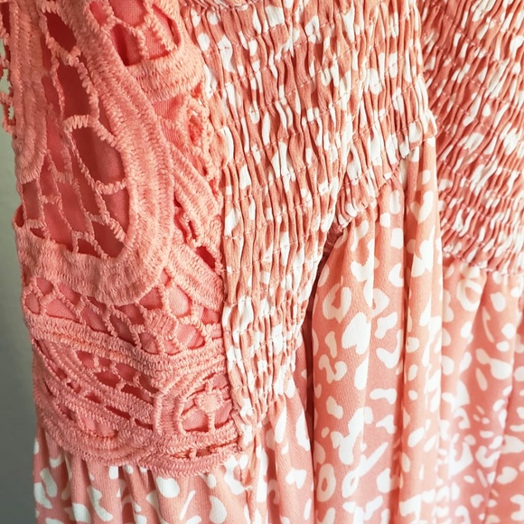 Perfectly Priscilla - Cute dress! - Picture 5 of 10